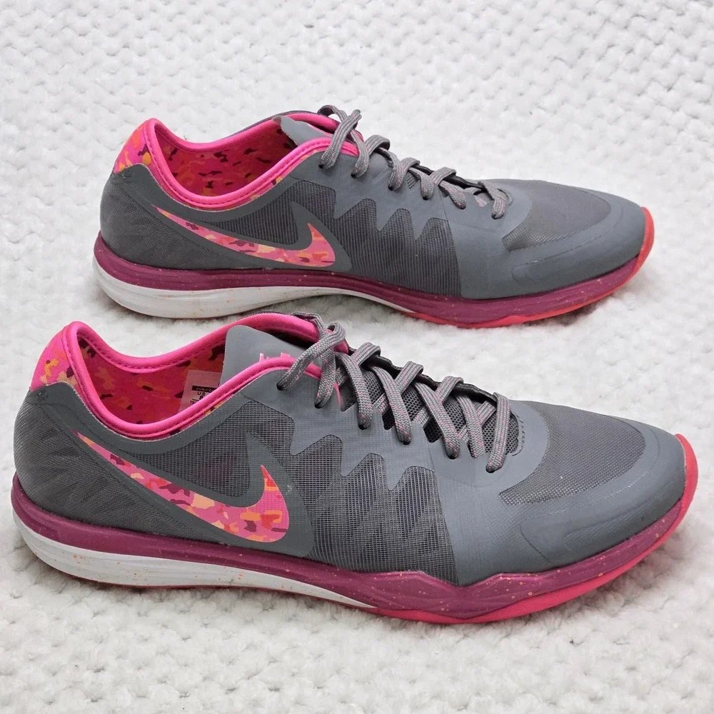 Nike 2015 Dual Fusion TR 3 #724812-005 Women's Size 8‎ Gray Pink Running Shoes